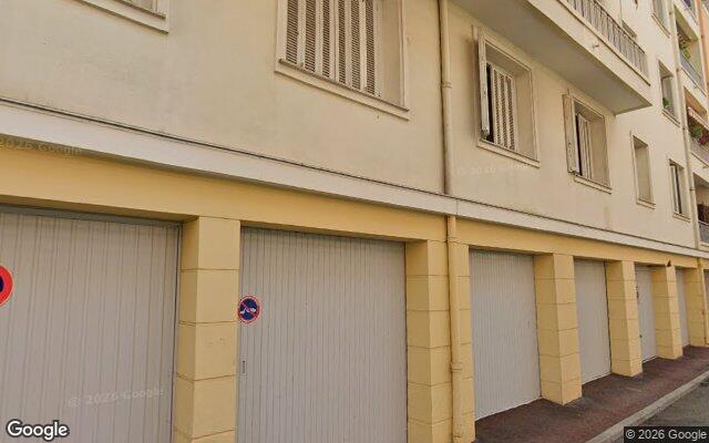 Façade : 2 avenue des Bruyeres 6500 Menton, Menton