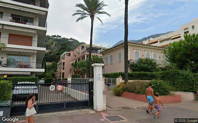 Façade : 17 avenue Porte de France 6500 Menton, Menton