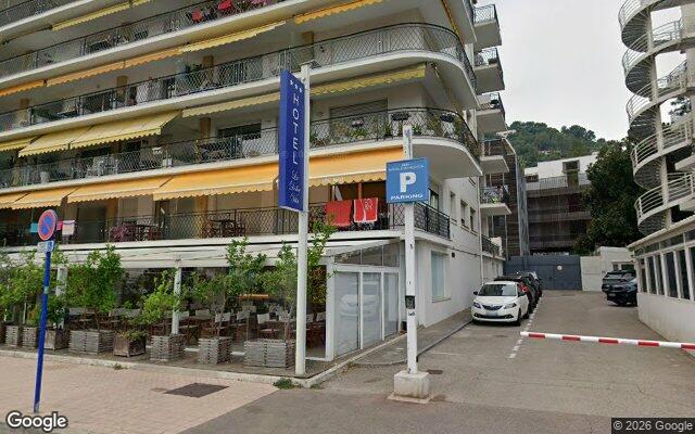 Façade : 27 avenue Porte de France 6500 Menton, Menton